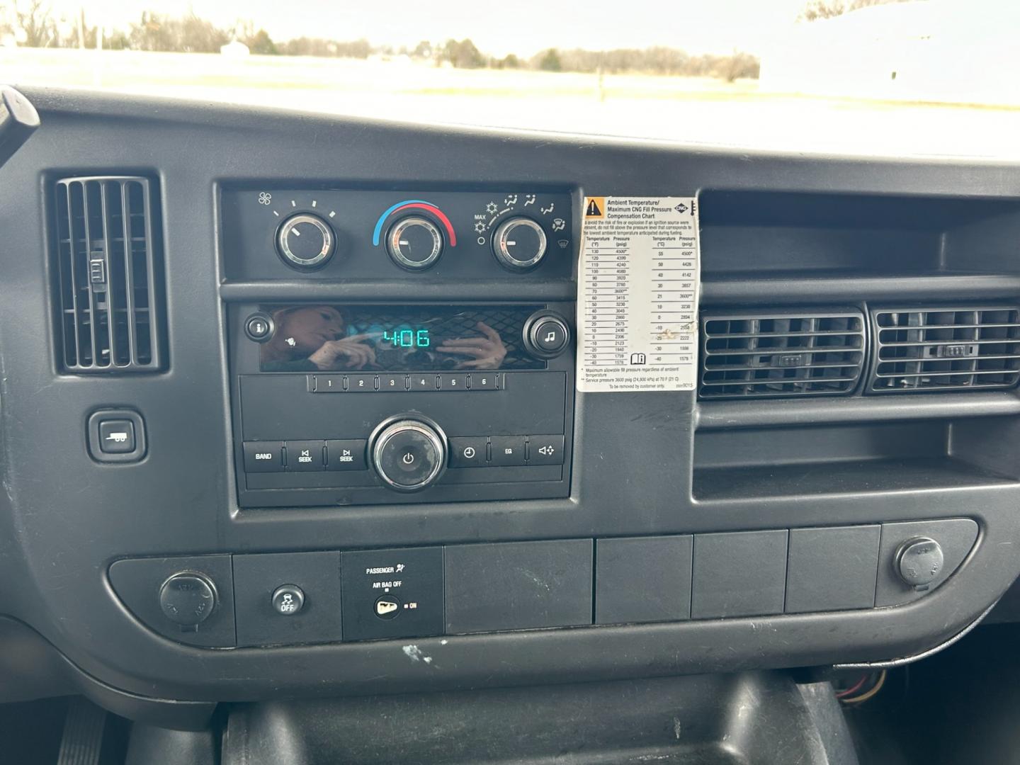 2012 White /Gray Chevrolet Express 2500 Cargo (1GCWGFCB4C1) with an 6.0L V8 OHV 16V FFV engine, 6-Speed Automatic transmission, located at 17760 Hwy 62, Morris, OK, 74445, (918) 733-4887, 35.609104, -95.877060 - 2012 CHEVROLET EXPRESS CARGO VAN 6.0L V8 RWD FEATURING MANUAL LOCKS, MANUAL WINDOWS, MANUAL MIRRORS, MANUAL SEATS, AM/FM STEREO, LEATHER SEATS, LEATHER-WRAPPED STEERING WHEEL, TRACTION CONTROL, LOCKING METAL CONSOLE, STEEL SHELVES, SPLIT SWING-OUT RIGHT DOORS, RUBBER MATS, LOAD-BEARING EXTERIOR RACK - Photo#12